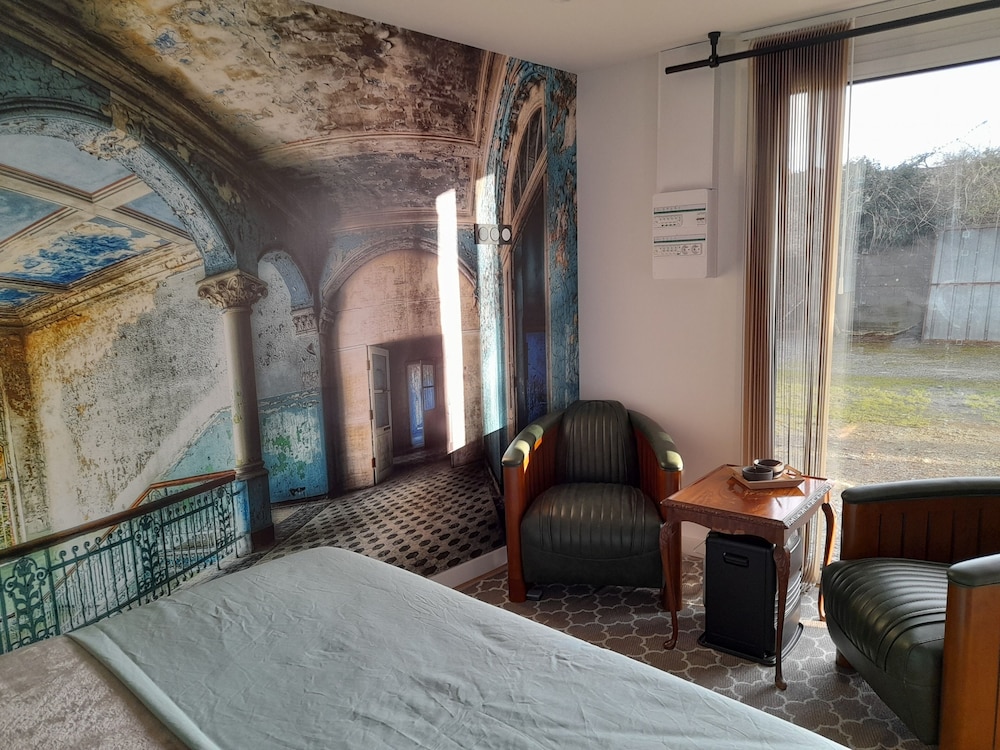 Business Apartment, 1 Queen Bed, Kitchenette, Ground Floor