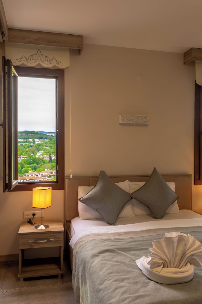 Classic Room, Garden View photo 1