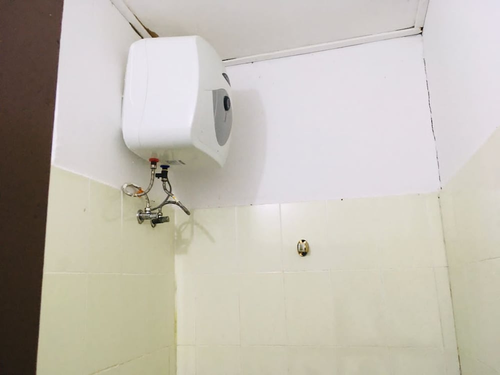 Family Double Room, 1 Double Bed, Private Bathroom, Courtyard View photo 3