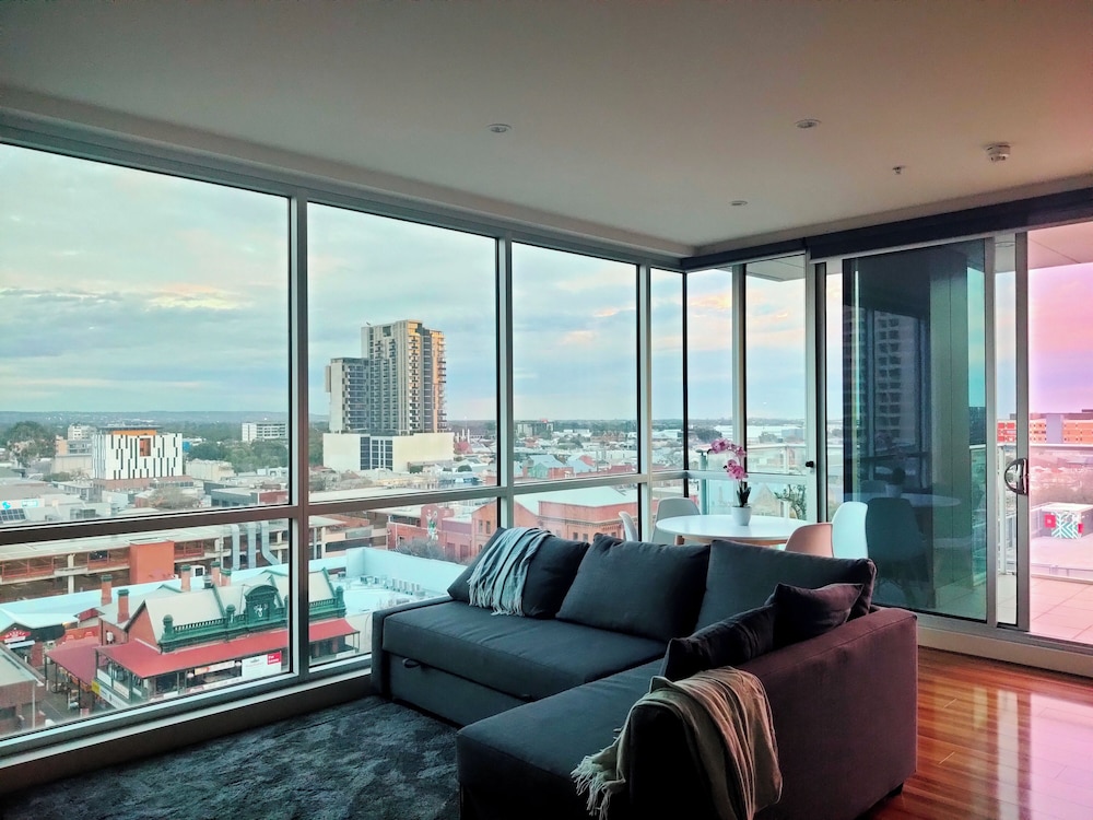 Luxury Apartment, Balcony, Ocean View photo 1