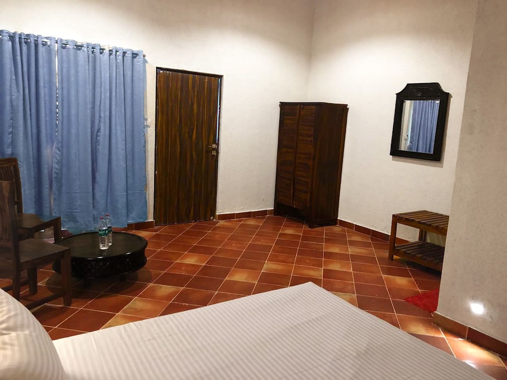 Standard Room photo 3