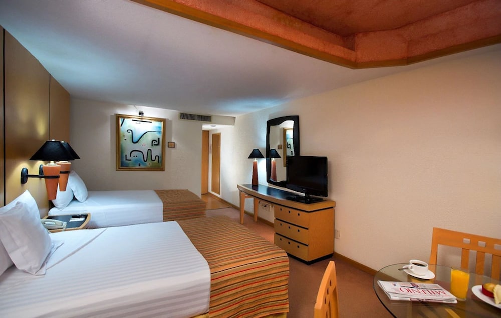Executive Room, 2 Double Beds - Photo 3