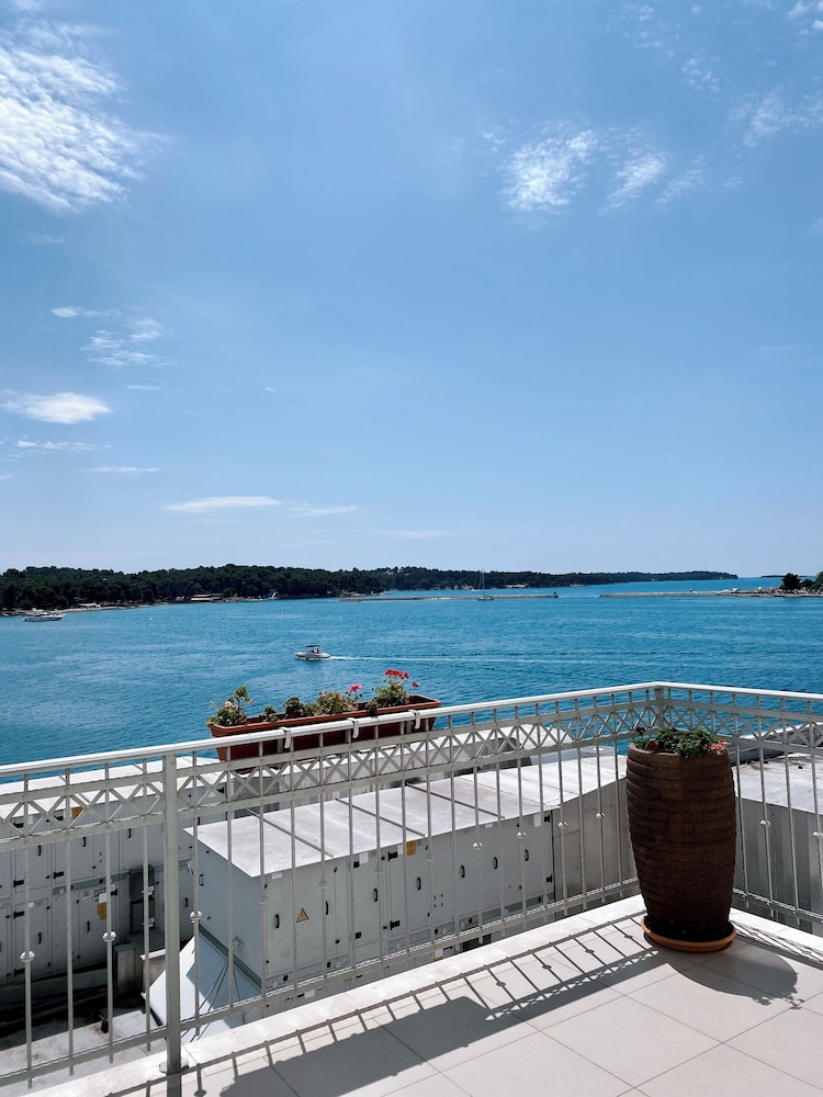 Family Apartment, 2 Bedrooms, Sea View