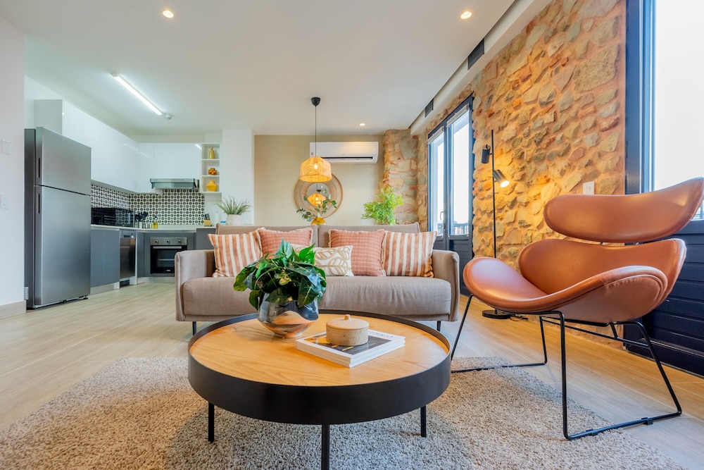 Apartment (2b) photo 3