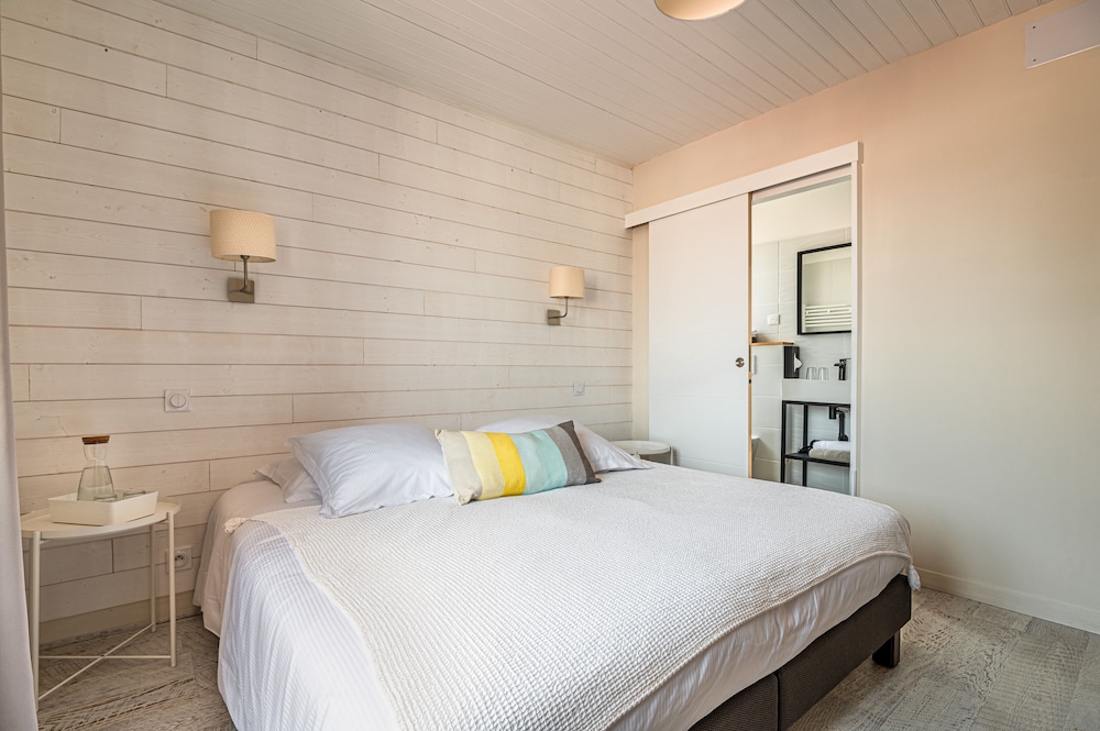Comfort Double or Twin Room photo 1