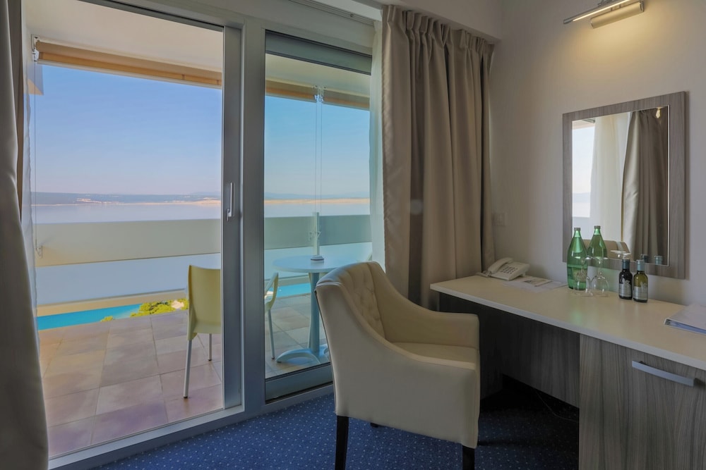 Family Studio Suite