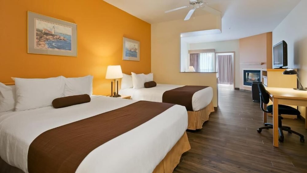 2 Queen Beds, Dune View (Dog-Friendly Room) photo 1