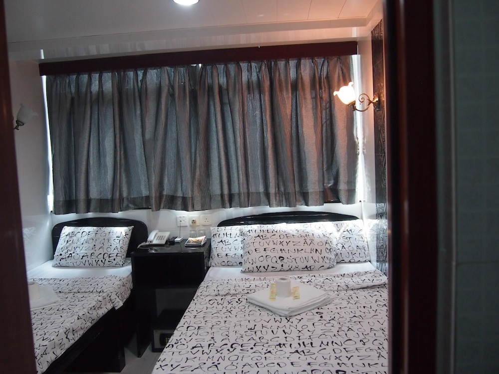 Suite, 2 Bedrooms (8 People) photo 3