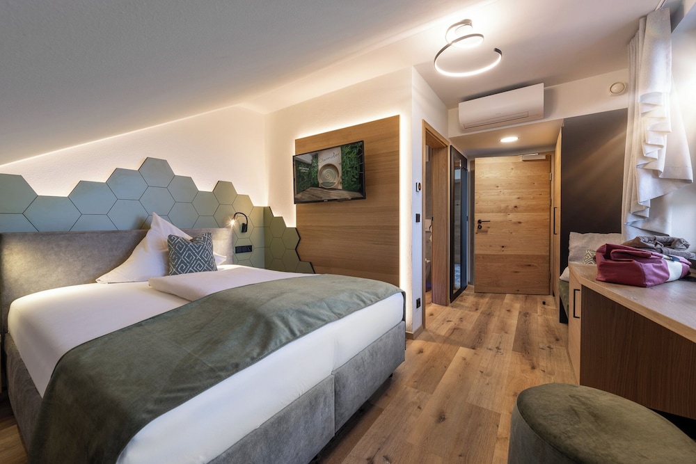 Basic Single Room