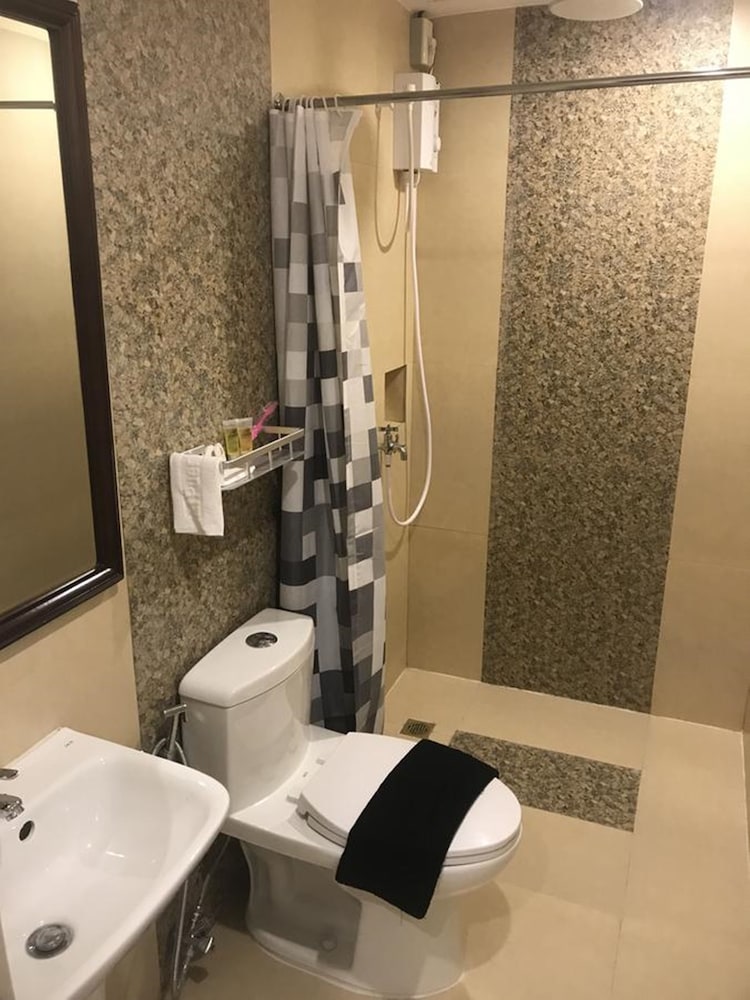 Deluxe Room - Photo 3