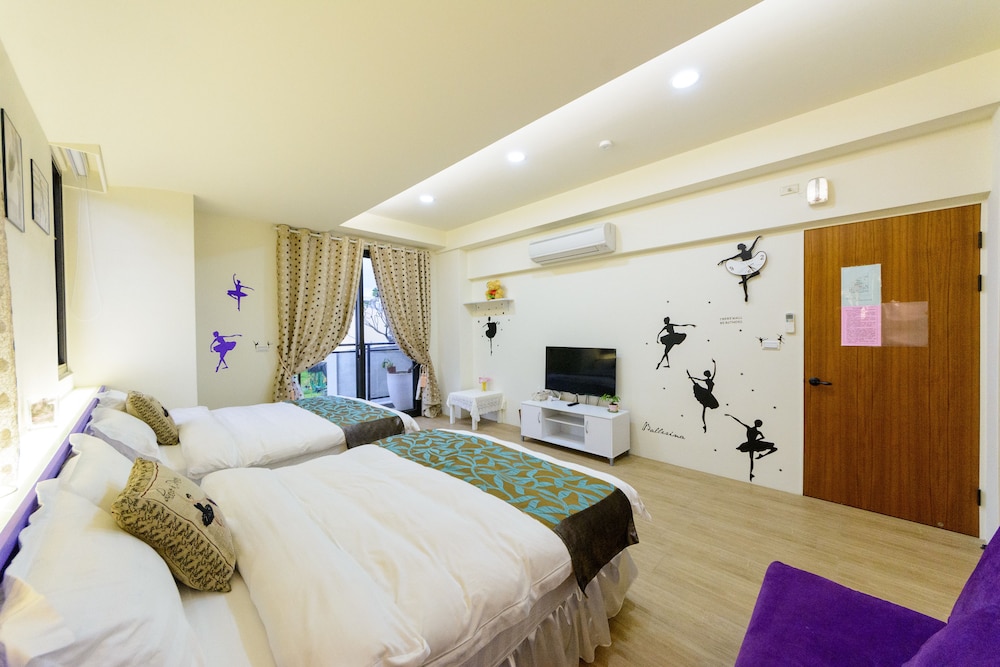 Superior Quadruple Room photo 2