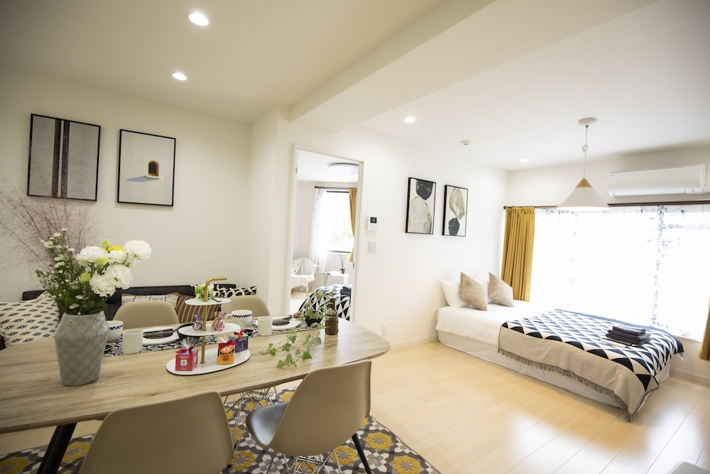 Apartment photo 1