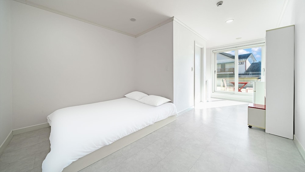 Basic Room, 1 Bedroom (101) photo 1