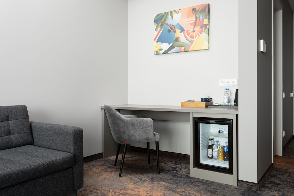 Basic Suite photo 3