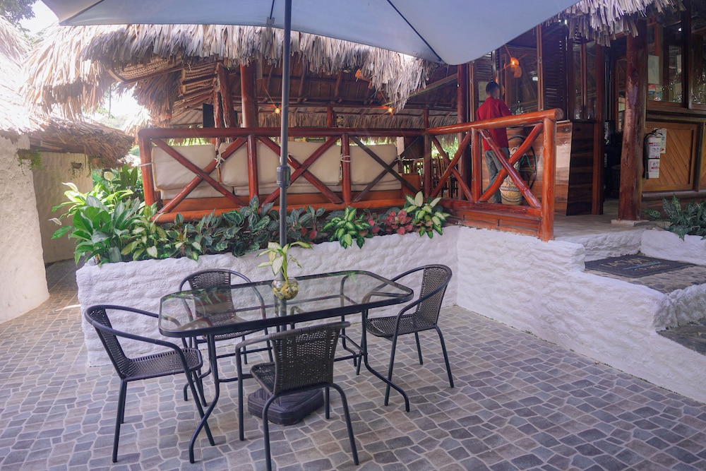 Family Triple Room, Multiple Beds, Private Bathroom, Garden Area photo 2