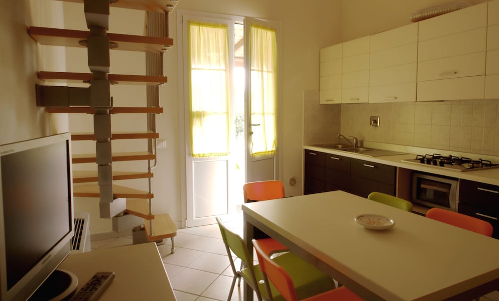 Duplex, 1 Bedroom photo 3
