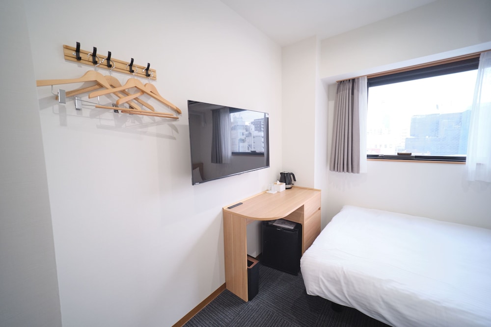 Basic Double Room photo 2