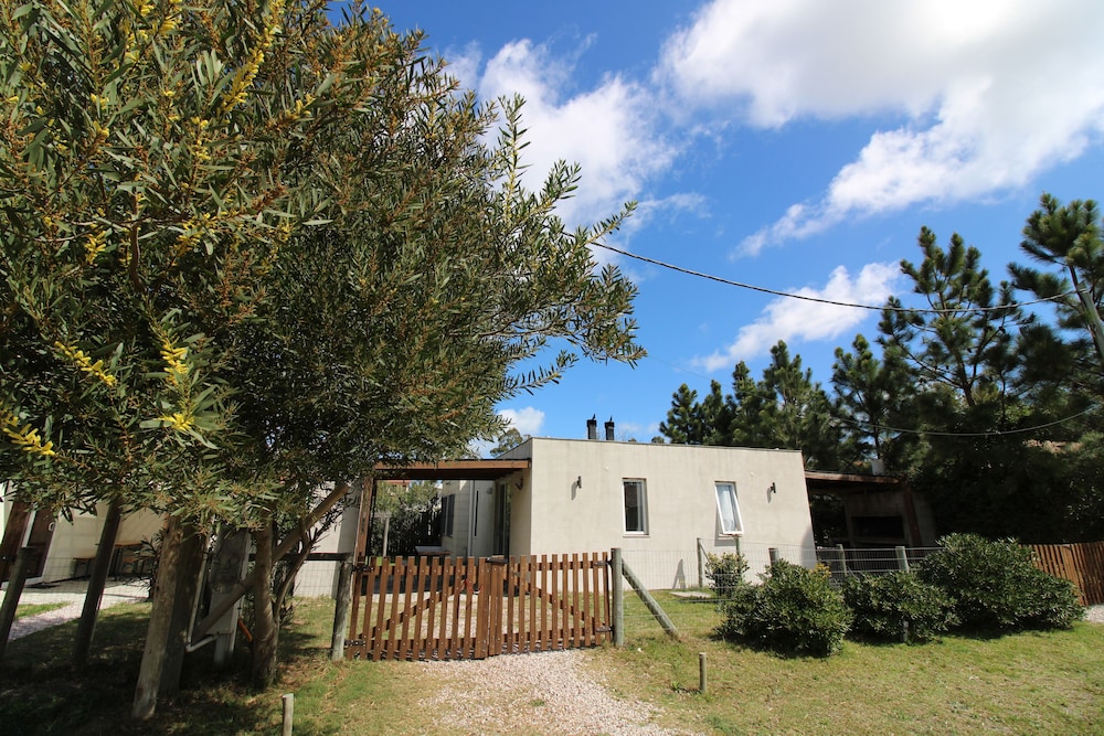 House, 2 Bedrooms