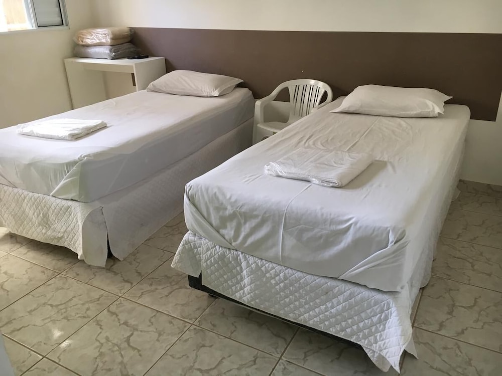 Standard Twin Room photo 1
