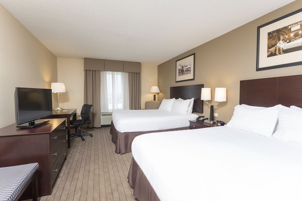 Standard Room, 2 Queen Beds, Accessible (Roll-In Shower) - Photo 3