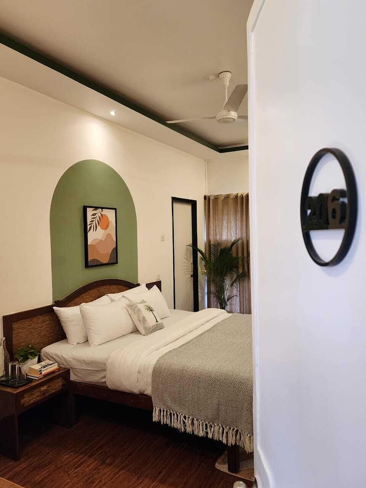 Standard Room - Photo 1