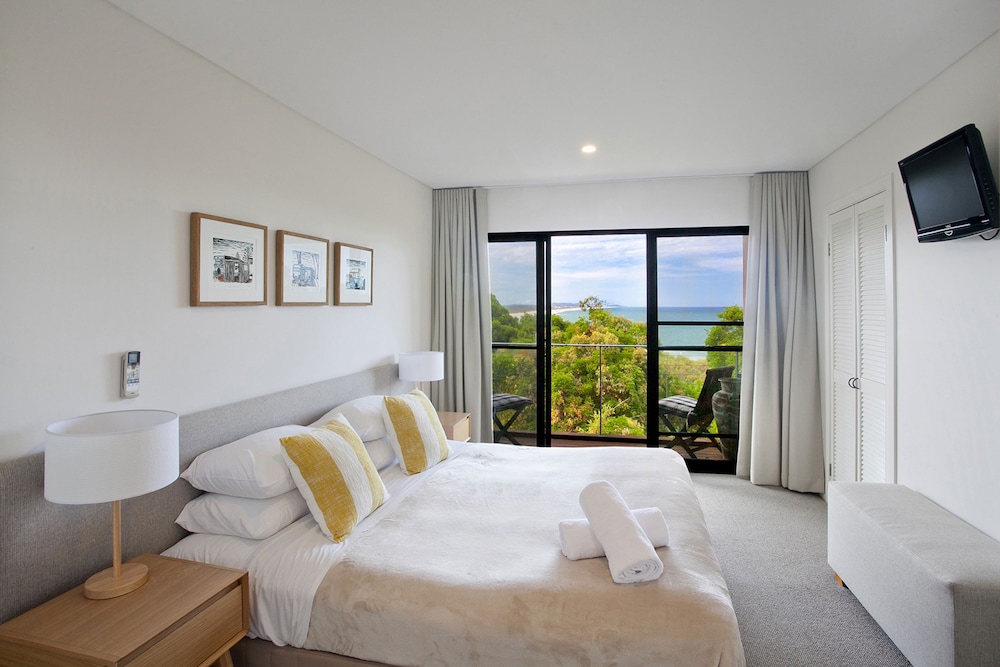 Townhome, 2 Bedrooms, Ocean View, Sea Facing photo 3
