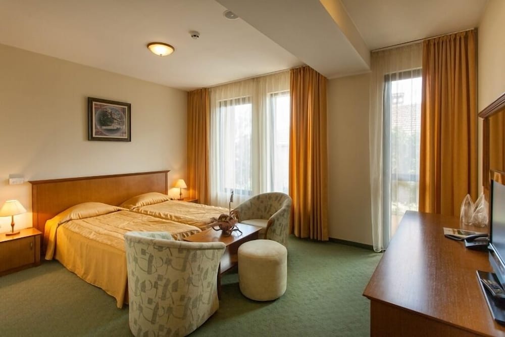Room photo 2