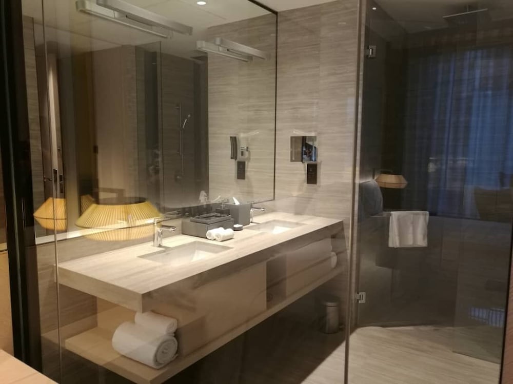 Deluxe Room, 2 Double Beds