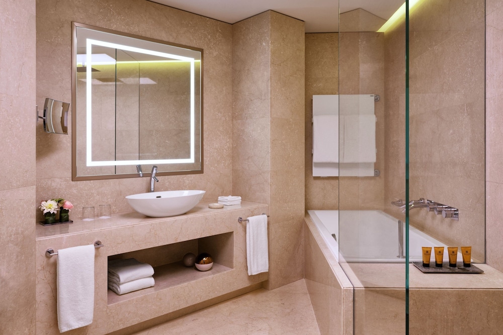Signature Suite, 1 Double Bed