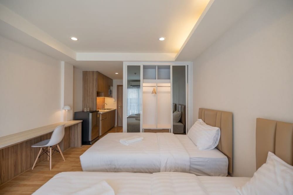 Deluxe Triple Room photo 3