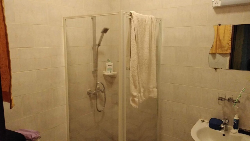 Standard Room photo 2