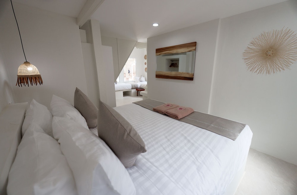 Deluxe Villa, 1 Bedroom, Beach View photo 3