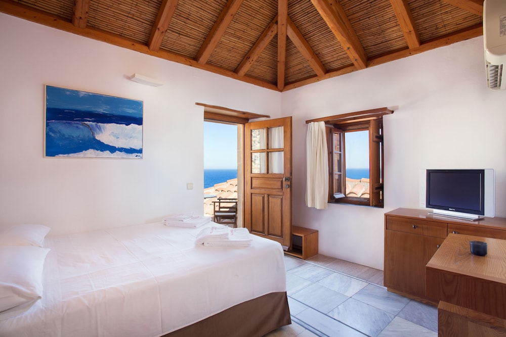 Standard Double Room, Sea View photo 2