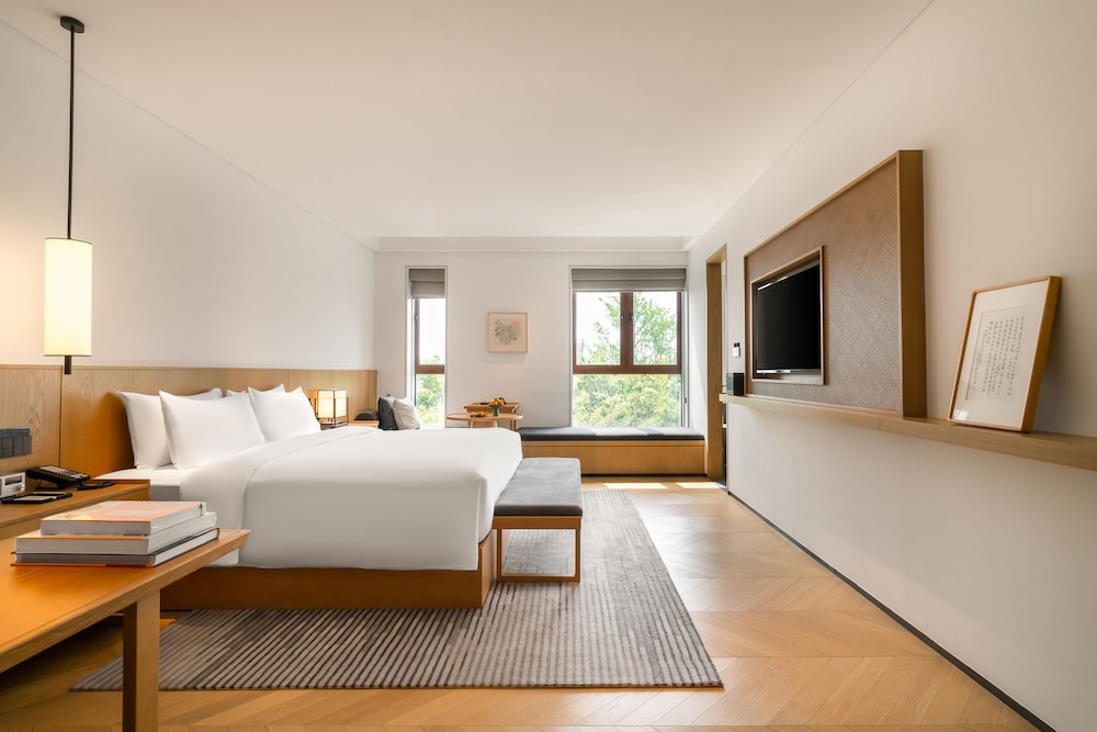 Muya Standard King Room photo 1