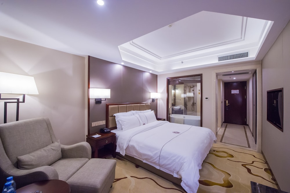 Deluxe Double Room photo 2