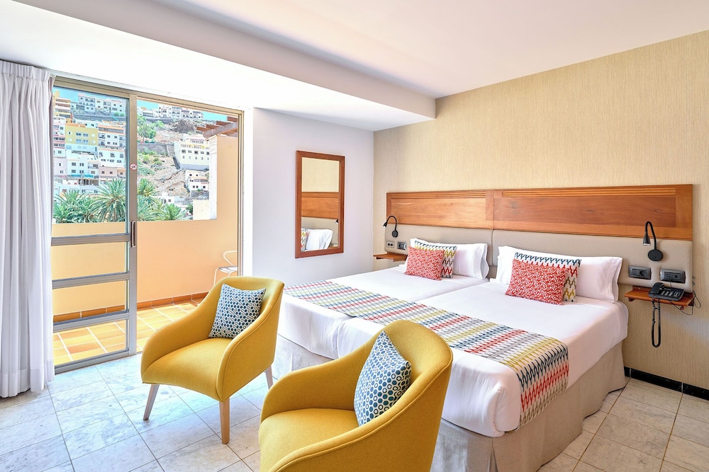 Superior Double Room - Photo 1