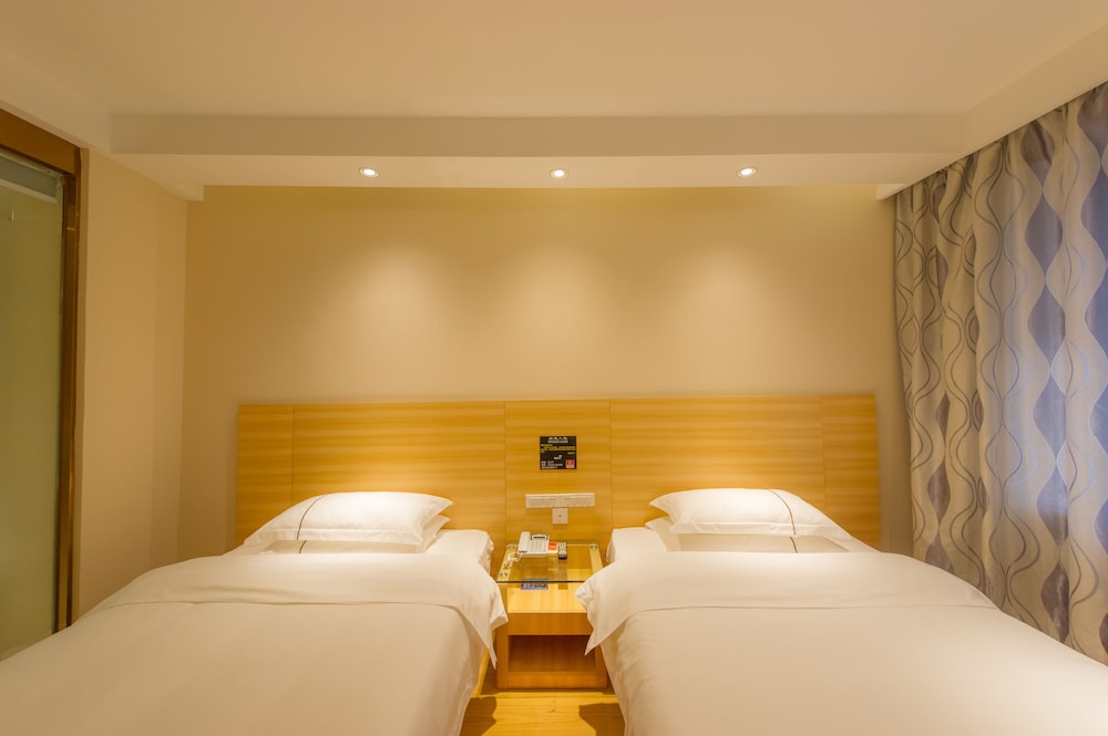 Comfort Twin Room photo 2