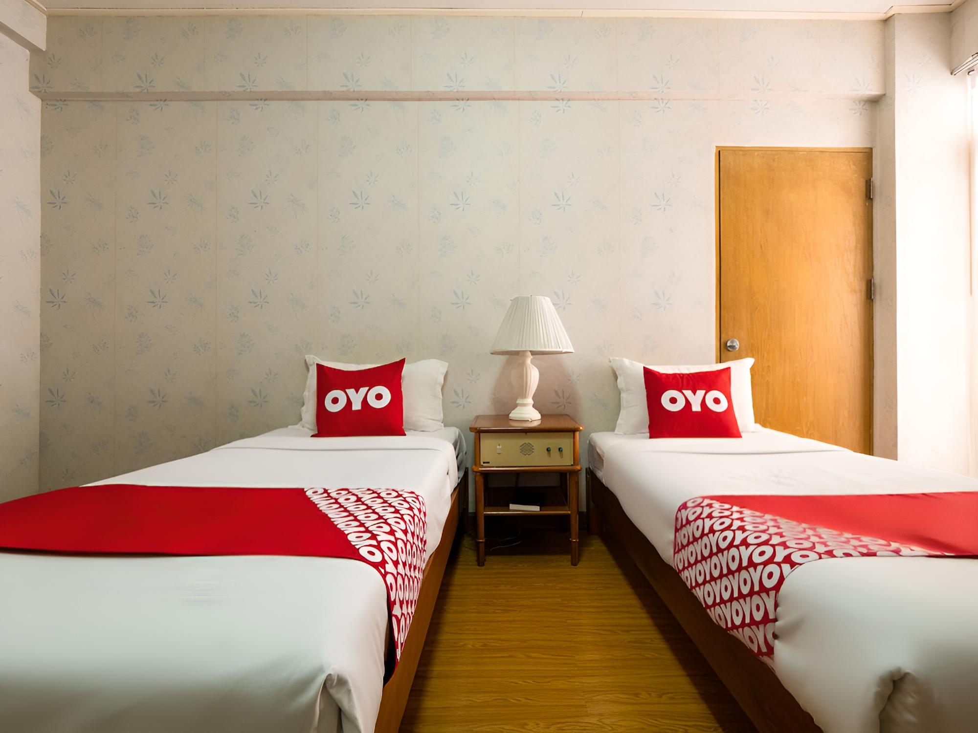 Superior Twin Room photo 2