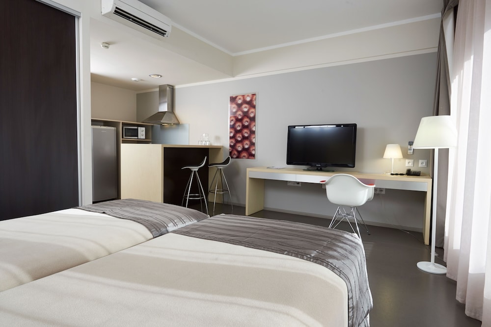 Deluxe Twin Room photo 2