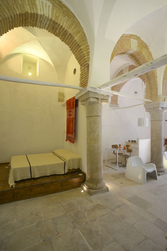 Grand Loft, 1 Bedroom, Ground Floor photo 3
