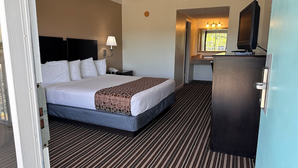 Deluxe Double Room, 2 Double Beds, Non Smoking photo 2