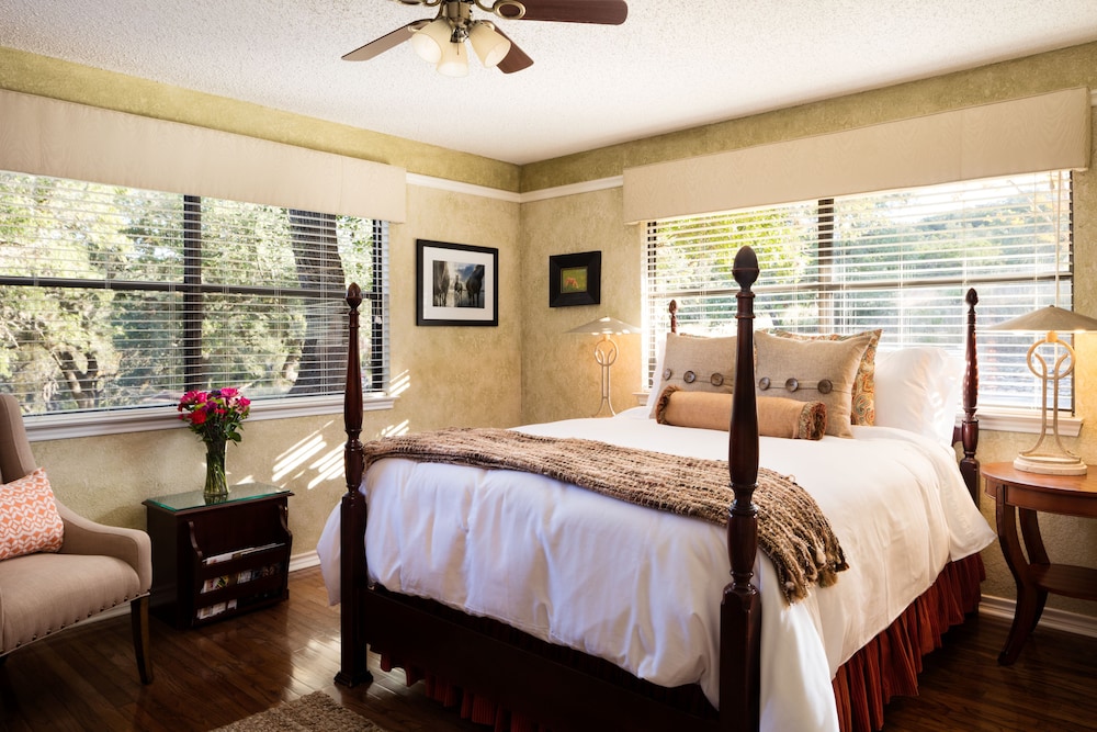 Luxury Room, Non Smoking (Houston Room)