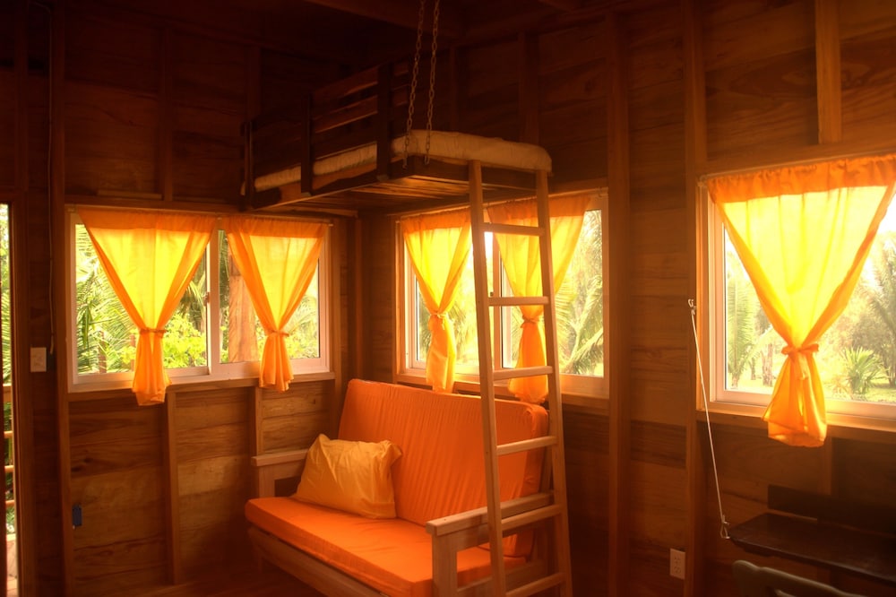 Standard Bungalow, 1 Bedroom, Kitchenette, Park View photo 3