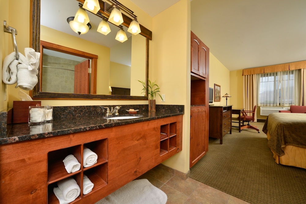 Deluxe Room, 1 King Bed (King Deluxe) - Photo 2