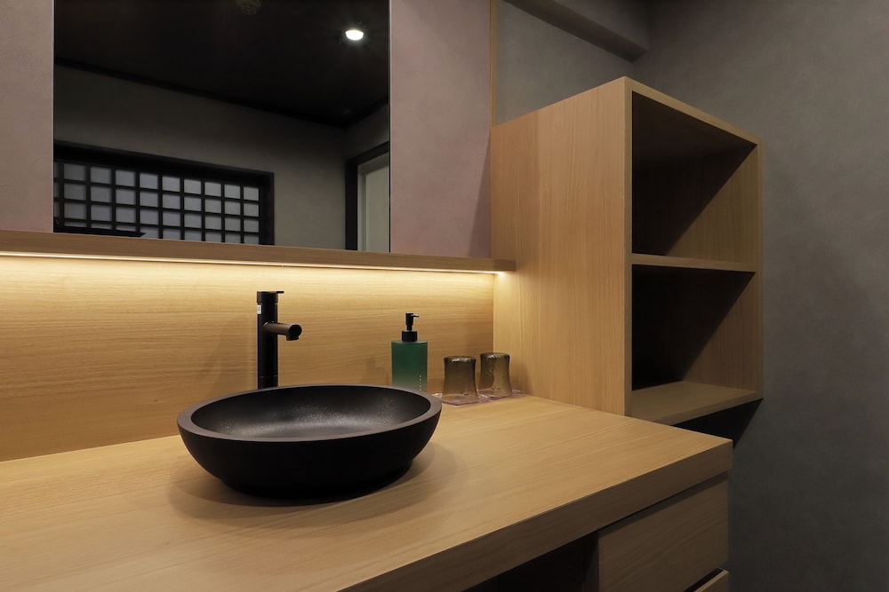 [Junior Suite] Japanese Modern Twin Room with Anteroom, 60 sqm, Private Bathroom - Photo 6