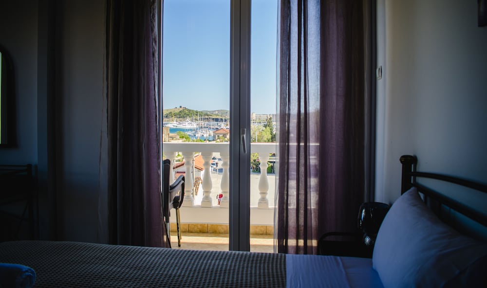 Family Apartment, 2 Bedrooms (5 Guests)