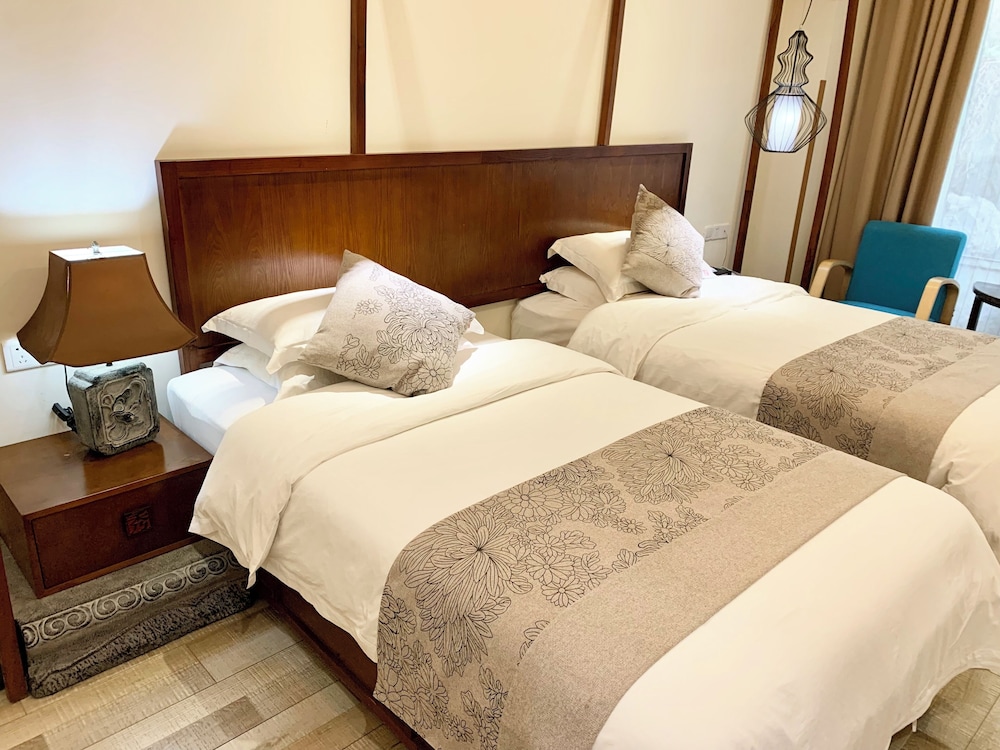 Comfort Room photo 2
