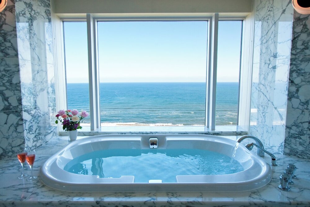Royal Suite, Non Smoking (Club Floor) photo 3