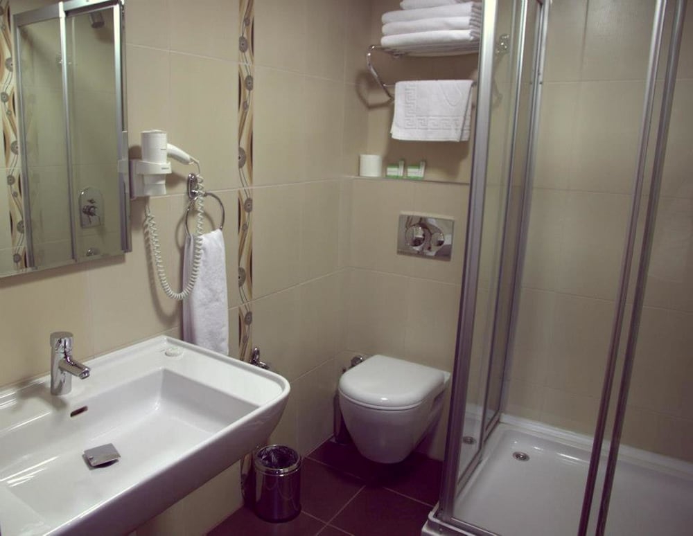 Standard Double Room Single Use photo 2