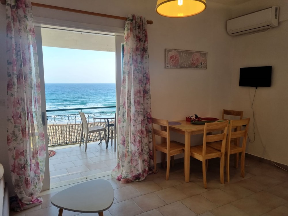Apartment - Photo 24